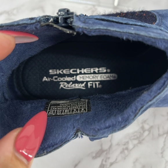SKECHERS Bikers Lite Suede & Sweater Knit Ankle Boot Side Zipper Blue Sz 8 - Picture 2 of 9